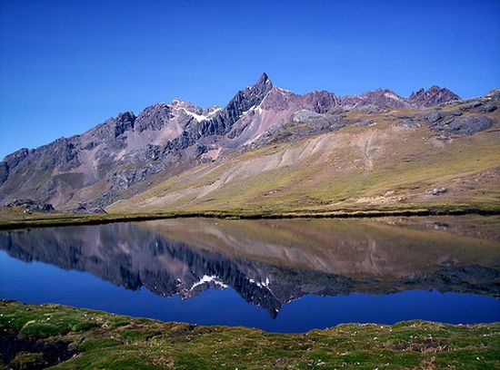 le-ande-peruviane-laghi-e-ghiacciai-e-oltre-i-600-metri-mondoviaggiblog