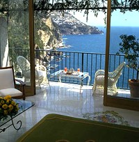 Vacanze sulla costiera Amalfitana: Positano e l’ hotel San Pietro