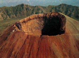 il-vesuvio-in-semifinale-per-le-nuove-sette-meraviglie-del-mondo.jpg