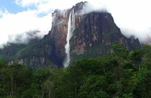 viaggio-in-venezuela-itinerario-naturalistico-in-sud-america-in-un-percorso-d-acqua.jpg